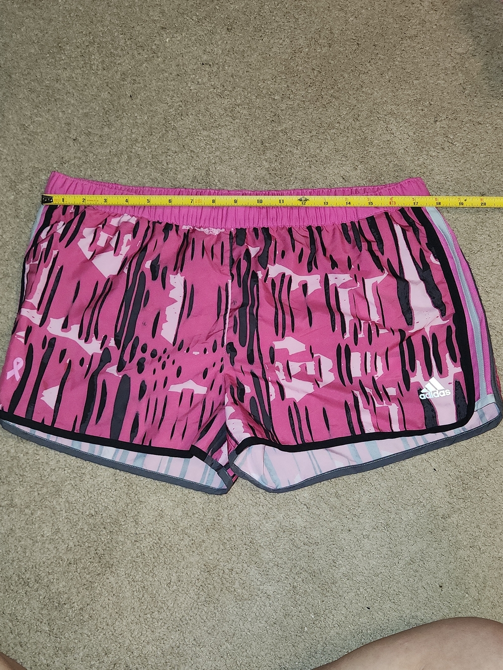 Women's Adidas Pink & Black drawing Athletic Shorts. Stay Dry. Size L 16-18